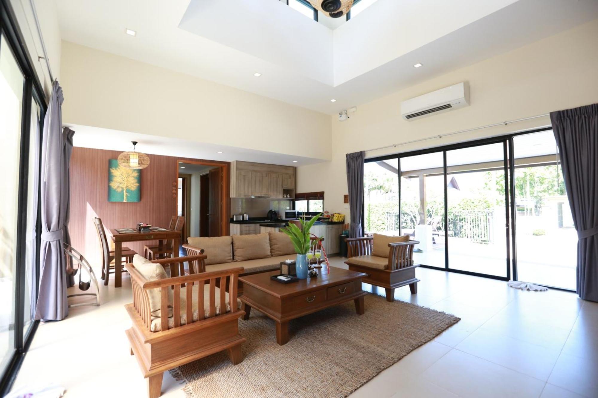 Ozone Villa Phuket Pa Khlok Экстерьер фото